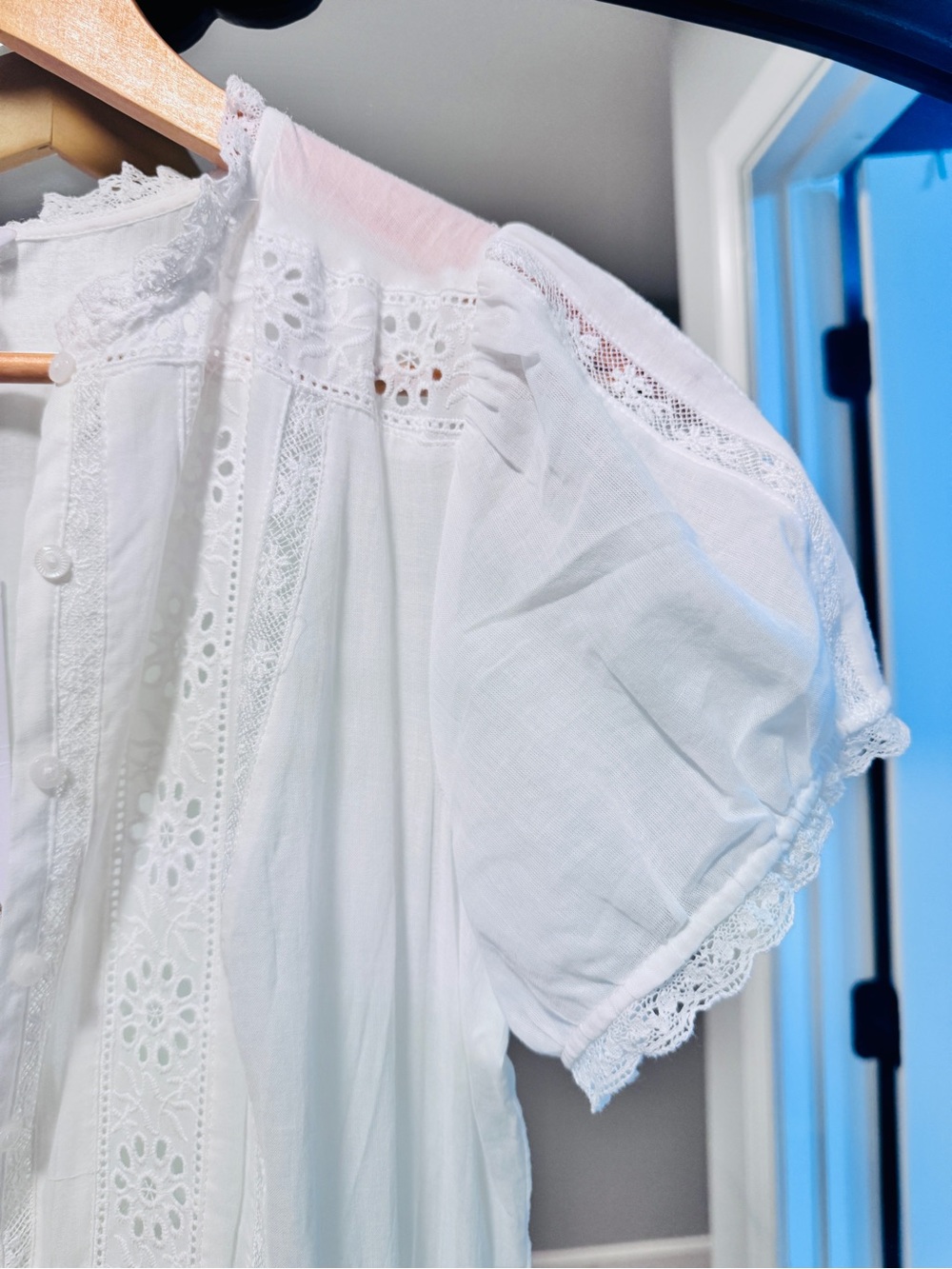 House of Harlow 1960 White Eyelit Embroidered Lace Midi Dress - Picture 5 of 9